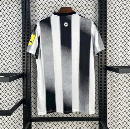 Newcastle 2025/26 Domicile