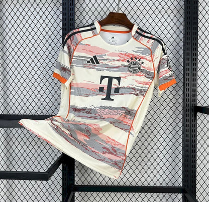 FC Bayern 2025/26 Extérieur