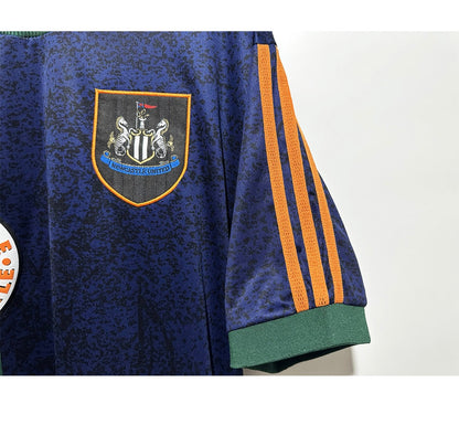 Newcastle 1997/98 Extérieur